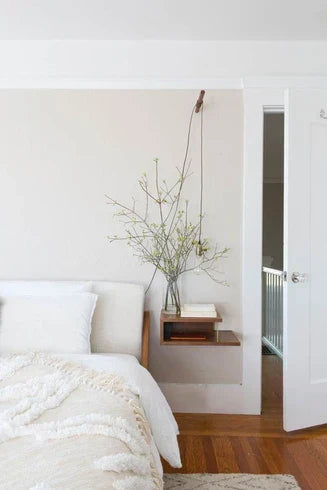 How to pair nightstands with bed