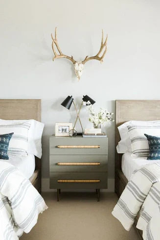 How to balance a bedroom with only one nightstand
