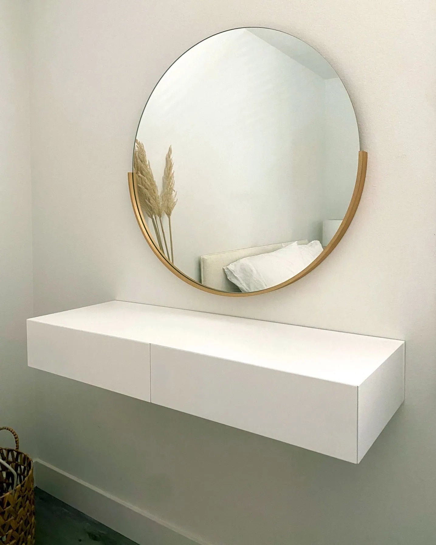 floating dressing table in Los Angeles