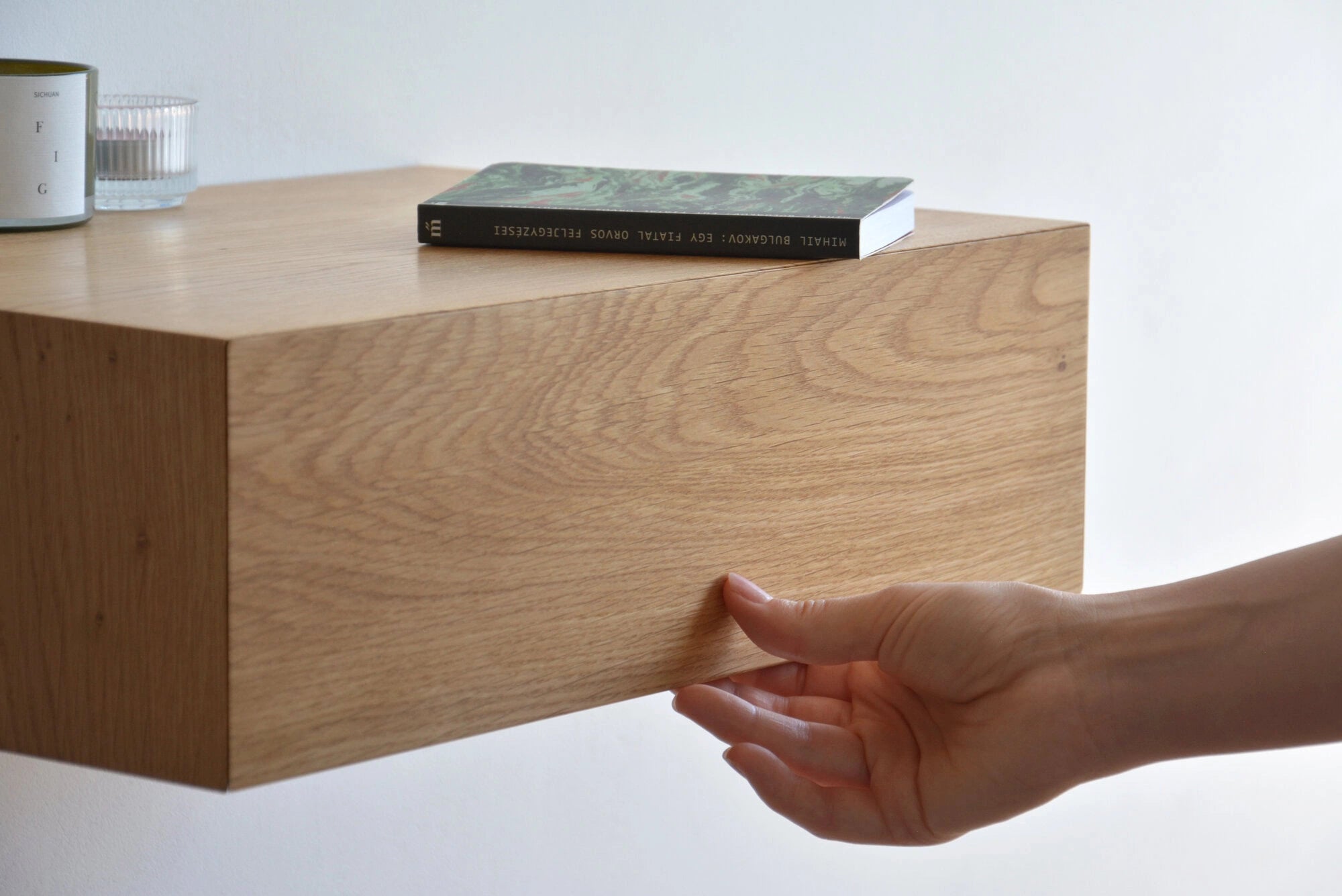 floating nightstand with drawer