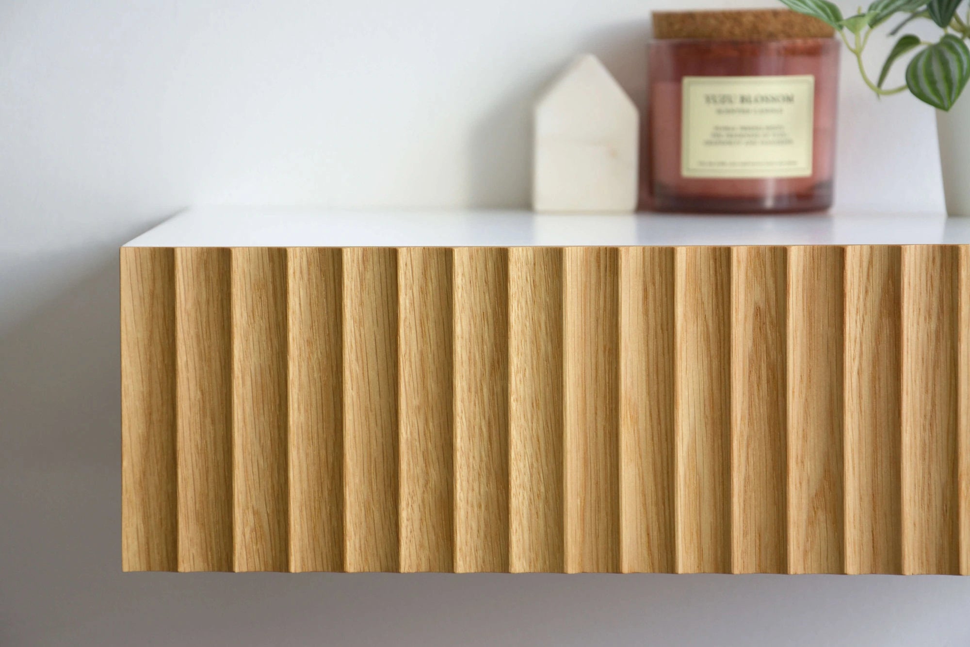 fluted drawer front