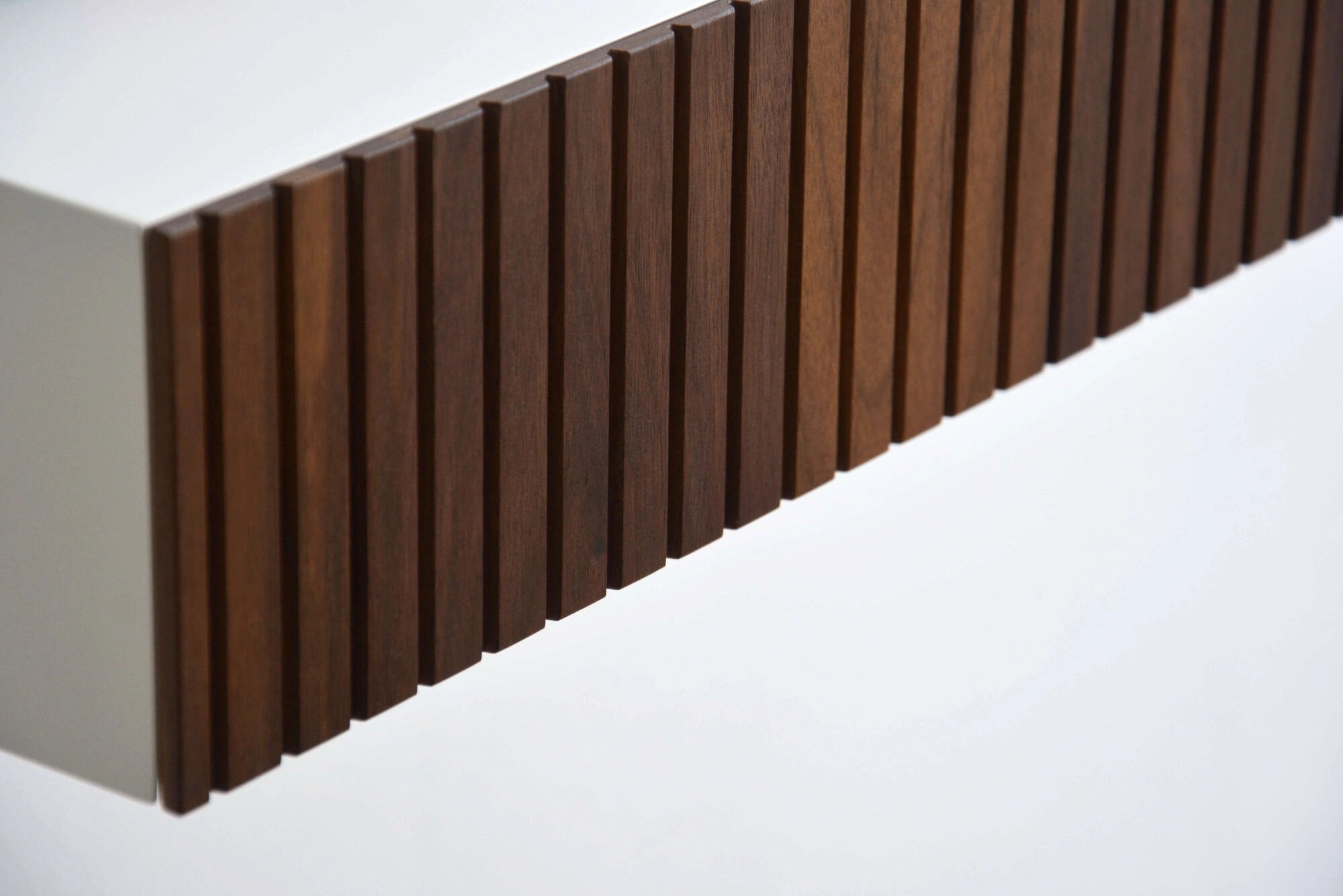 fluted drawer made of walnut
