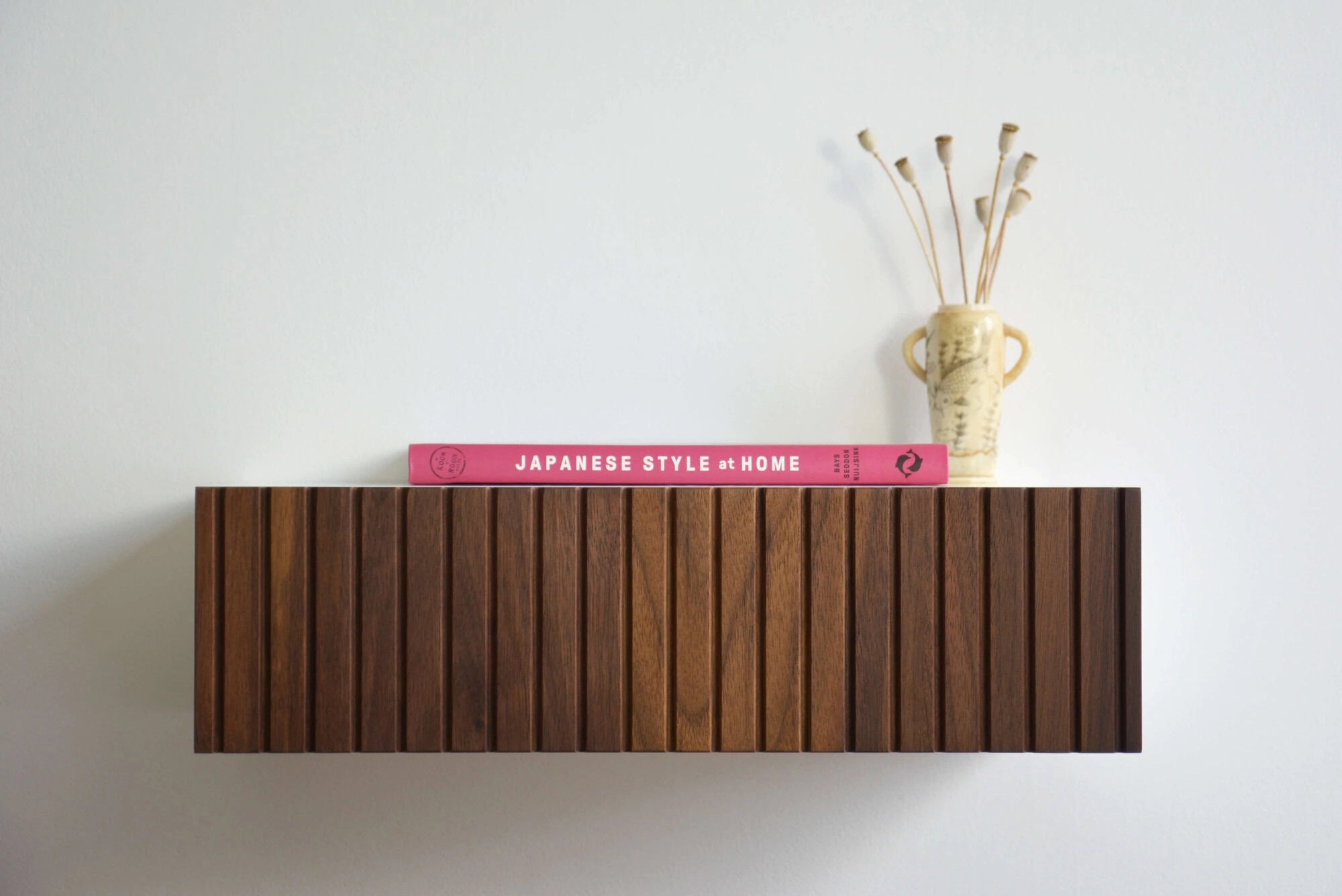 fluted drawer front