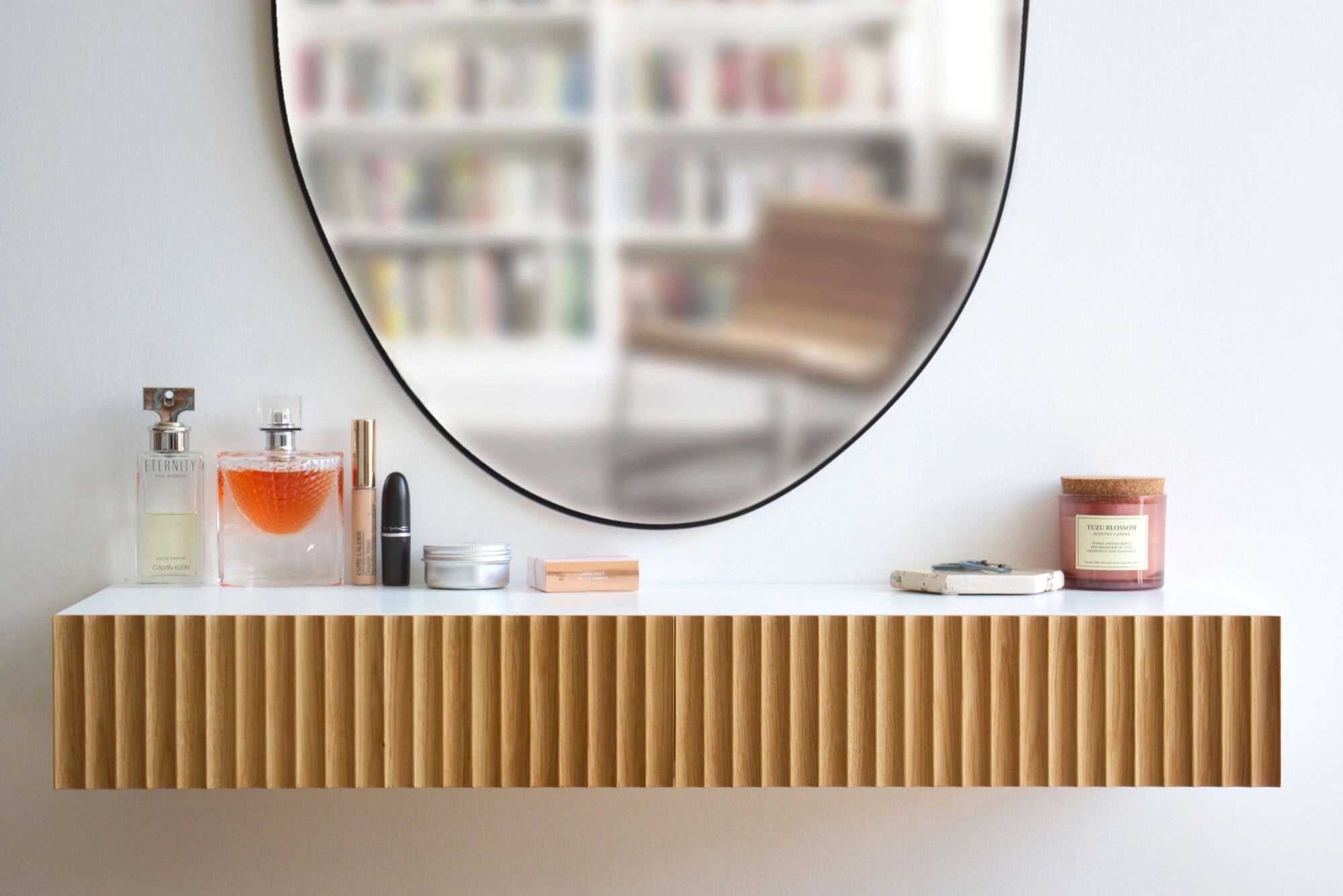 fluted dressing table