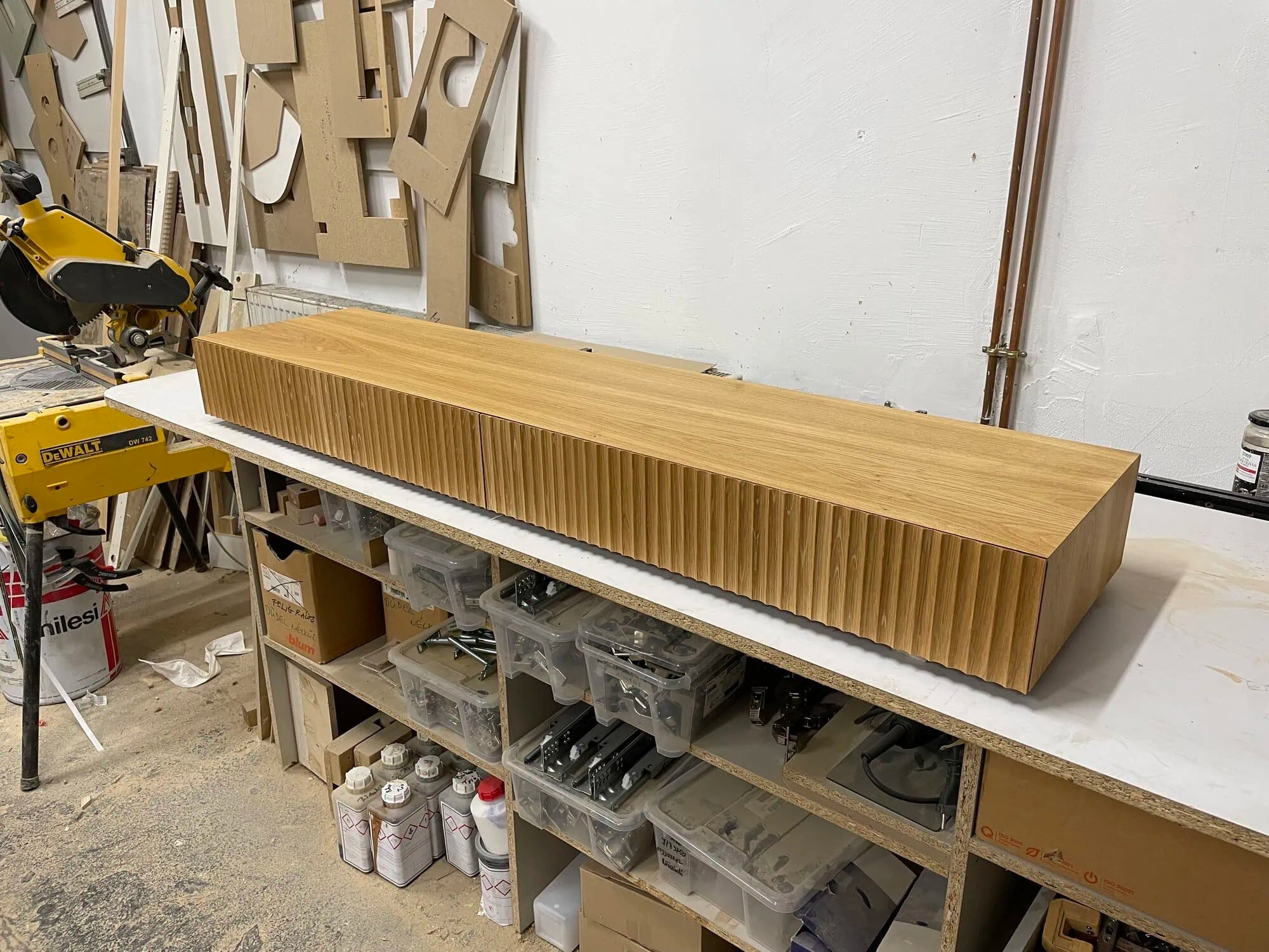 fluted oak dressing table outlet 3