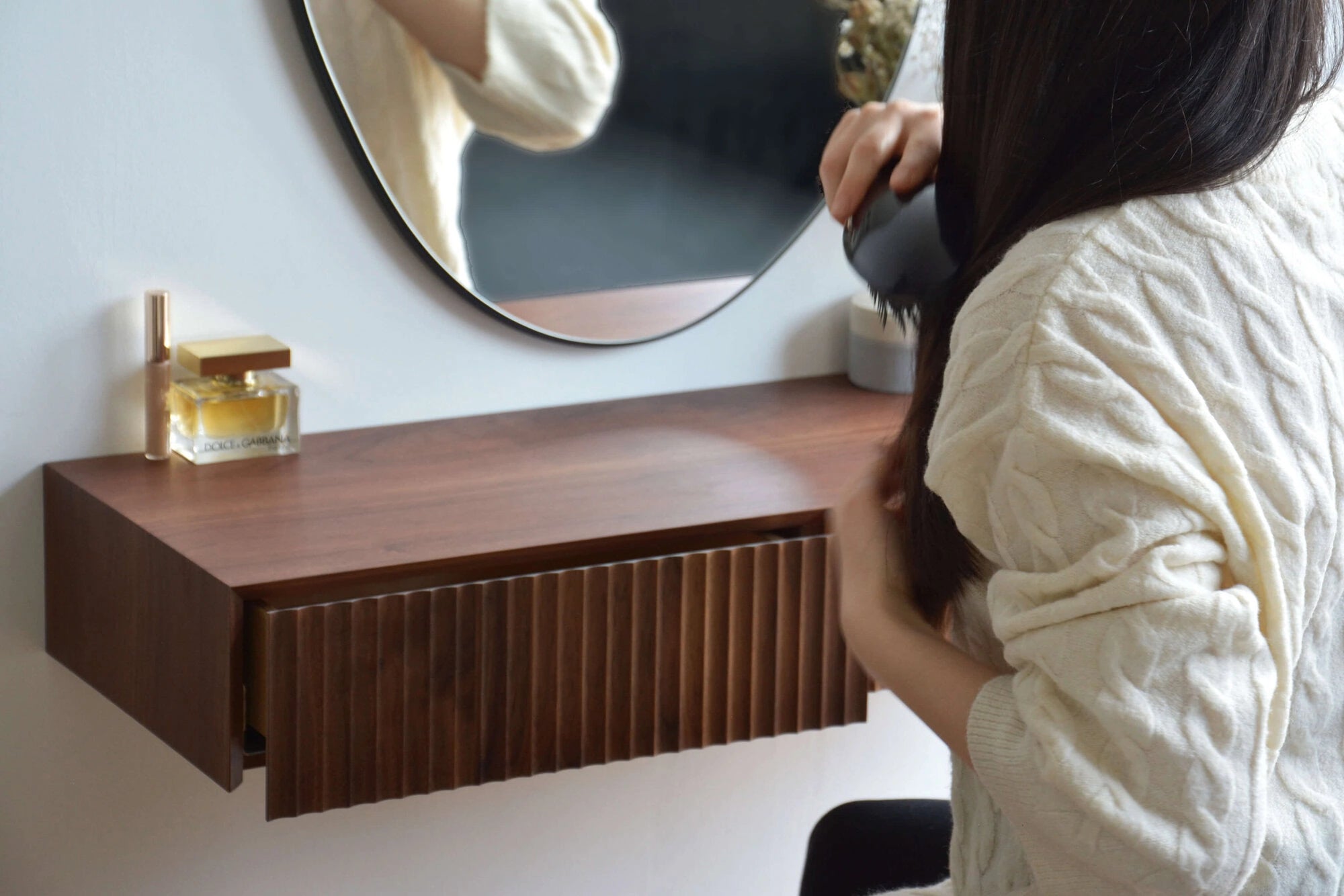 makeup table made of walnut